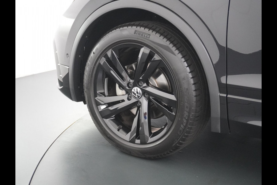 Volkswagen Tiguan 1.5 TSI R-Line Business CAMERA | STOEL + STUURVERWARMING | VIRTUAL DASH