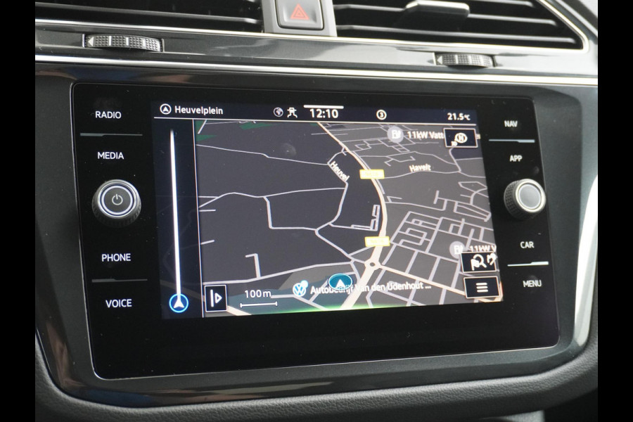 Volkswagen Tiguan 1.5 TSI R-Line Business CAMERA | STOEL + STUURVERWARMING | VIRTUAL DASH