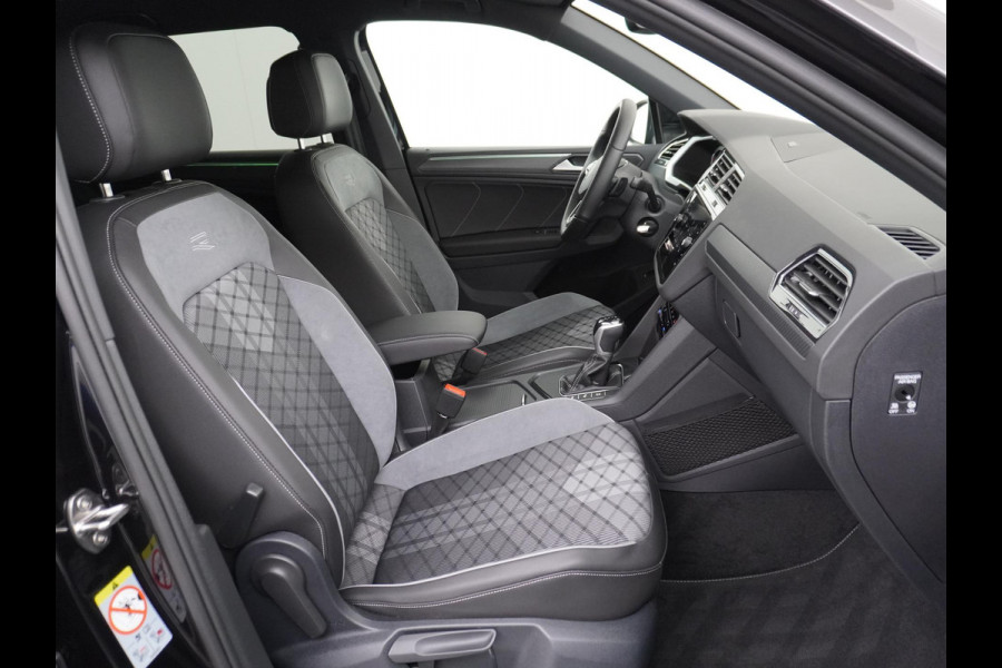 Volkswagen Tiguan 1.5 TSI R-Line Business CAMERA | STOEL + STUURVERWARMING | VIRTUAL DASH