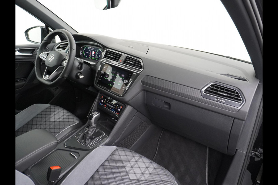 Volkswagen Tiguan 1.5 TSI R-Line Business CAMERA | STOEL + STUURVERWARMING | VIRTUAL DASH
