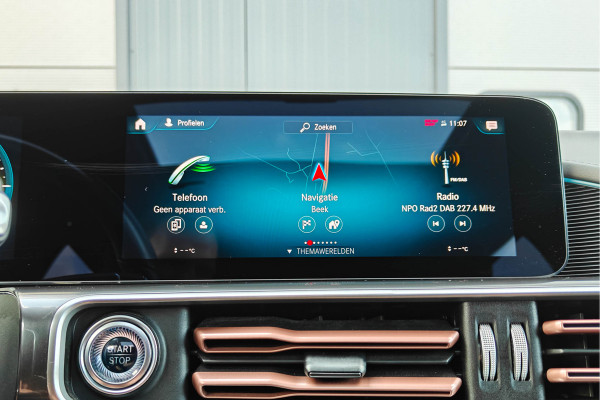 Mercedes-Benz EQC 400 4MATIC 360° Camera Burmester Trekhaak Panorama BTW auto Dealer onderhouden.