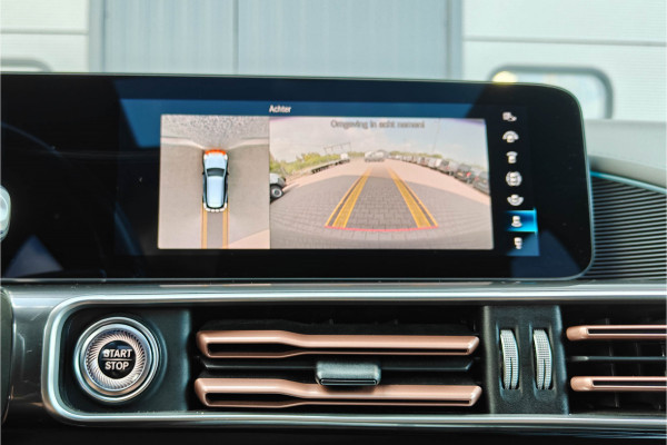 Mercedes-Benz EQC 400 4MATIC 360° Camera Burmester Trekhaak Panorama BTW auto Dealer onderhouden.