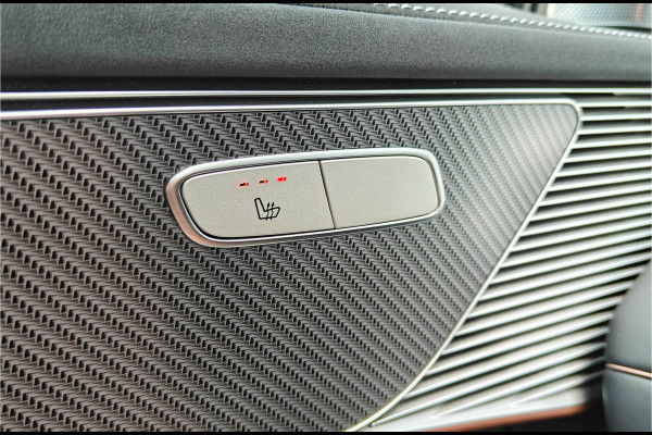 Mercedes-Benz EQC 400 4MATIC 360° Camera Burmester Trekhaak Panorama BTW auto Dealer onderhouden.