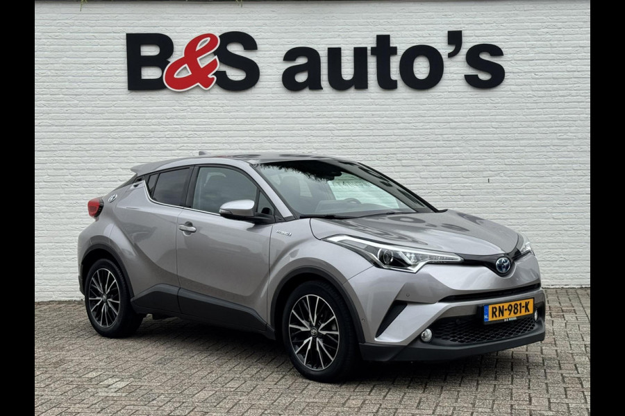 Toyota C-HR 1.8 Hybrid Style Cruise control Climate control Stoelverwarming JBL Parkeersensoren voor/achter Achteruitrijcamera