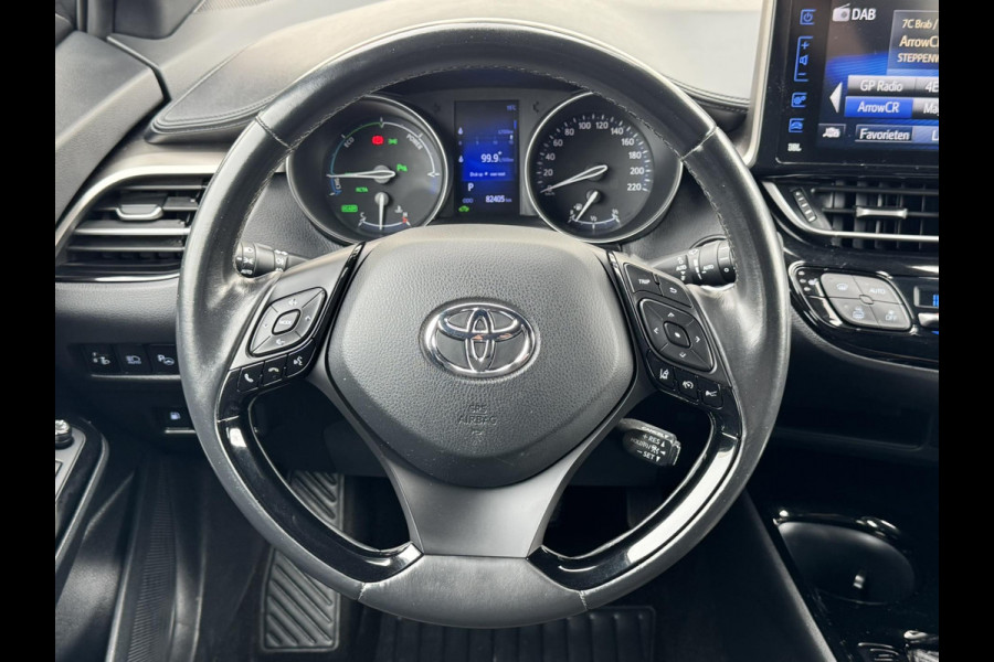 Toyota C-HR 1.8 Hybrid Style Cruise control Climate control Stoelverwarming JBL Parkeersensoren voor/achter Achteruitrijcamera