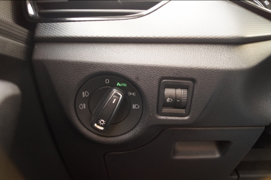 Škoda SCALA 1.0 TSI 110pk Style -NAVI-ECC-LED-PDC-