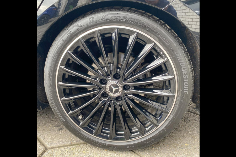 Mercedes-Benz CLA-Klasse Shooting Brake 200 Business Solution AMG/ 19"/ Ambient/ Cam/ Elec. trekhaak