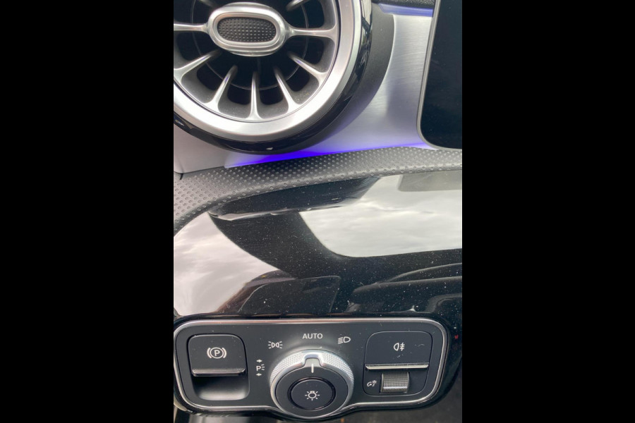 Mercedes-Benz CLA-Klasse Shooting Brake 200 Business Solution AMG/ 19"/ Ambient/ Cam/ Elec. trekhaak