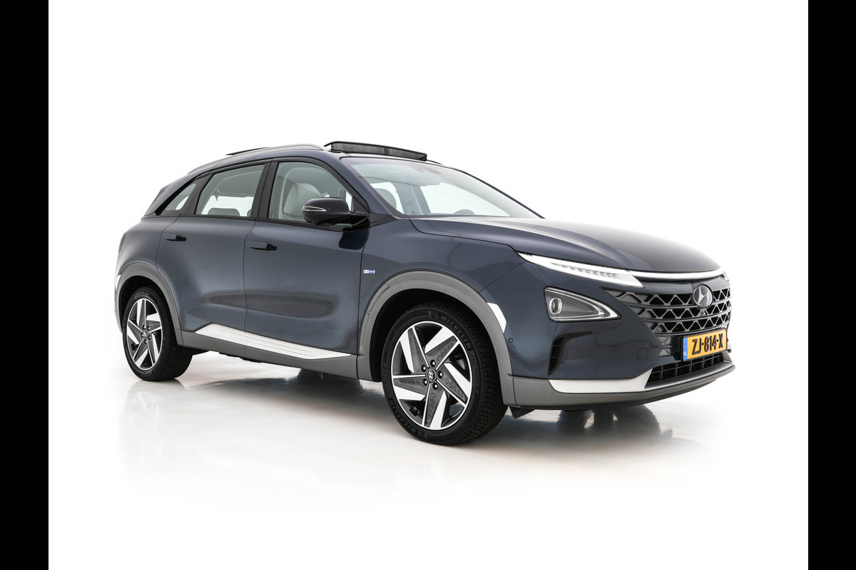 Hyundai NEXO FCEV Plus Pack [ HYDROGENIUM ] (INCL-BTW) Aut. *PANO | LUXURY-LEATHER | NAVI-FULLMAP | ADAPTIVE-CRUISE |  FULL-LED | KEYLESS | DAB |  KRELL-AUDIO | DIGI-WIDESCREEN-COCKPIT | SURROUND-VIEW | SHIFT-PADDLES | COMFORT-SEATS |