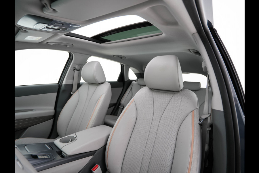 Hyundai NEXO FCEV Plus Pack [ HYDROGENIUM ] (INCL-BTW) Aut. *PANO | LUXURY-LEATHER | NAVI-FULLMAP | ADAPTIVE-CRUISE |  FULL-LED | KEYLESS | DAB |  KRELL-AUDIO | DIGI-WIDESCREEN-COCKPIT | SURROUND-VIEW | SHIFT-PADDLES | COMFORT-SEATS |