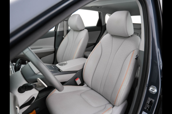 Hyundai NEXO FCEV Plus Pack [ HYDROGENIUM ] (INCL-BTW) Aut. *PANO | LUXURY-LEATHER | NAVI-FULLMAP | ADAPTIVE-CRUISE |  FULL-LED | KEYLESS | DAB |  KRELL-AUDIO | DIGI-WIDESCREEN-COCKPIT | SURROUND-VIEW | SHIFT-PADDLES | COMFORT-SEATS |
