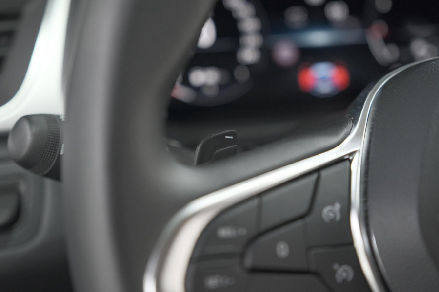 Renault Captur Mild Hybrid 140 EDC Techno | Camera | 9.3 Inch Scherm | Apple Carplay | Parkeersensoren | Allseason Banden | Stoelverwarming