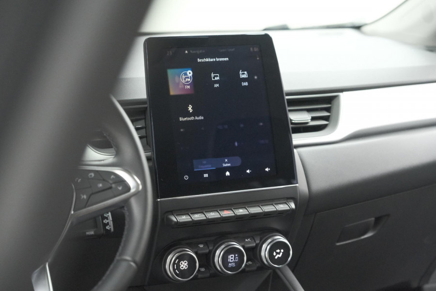 Renault Captur Mild Hybrid 140 EDC Techno | Camera | 9.3 Inch Scherm | Apple Carplay | Parkeersensoren | Allseason Banden | Stoelverwarming
