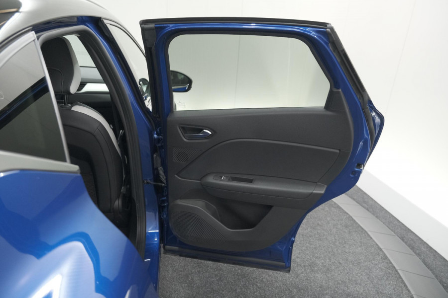 Renault Captur Mild Hybrid 140 EDC Techno | Camera | 9.3 Inch Scherm | Apple Carplay | Parkeersensoren | Allseason Banden | Stoelverwarming