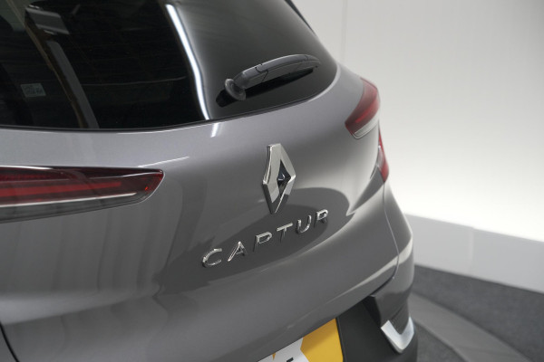 Renault Captur Mild Hybrid 140 EDC Techno | Camera | 9.3 Inch Scherm | Apple Carplay | Parkeersensoren | Allseason Banden | Stoelverwarming