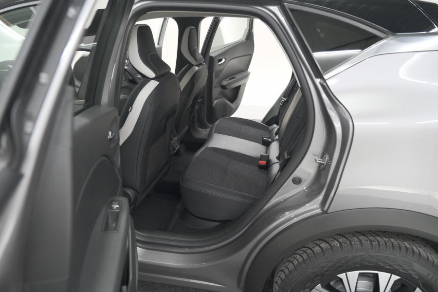 Renault Captur Mild Hybrid 140 EDC Techno | Camera | 9.3 Inch Scherm | Apple Carplay | Parkeersensoren | Allseason Banden | Stoelverwarming