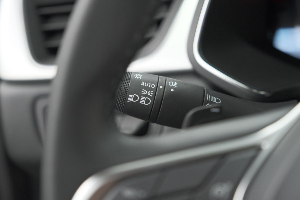 Renault Captur Mild Hybrid 140 EDC Techno | Camera | 9.3 Inch Scherm | Apple Carplay | Parkeersensoren | Allseason Banden | Stoelverwarming