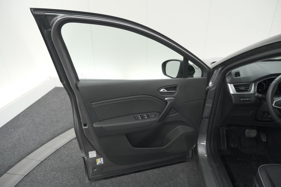Renault Captur Mild Hybrid 140 EDC Techno | Camera | 9.3 Inch Scherm | Apple Carplay | Parkeersensoren | Allseason Banden | Stoelverwarming