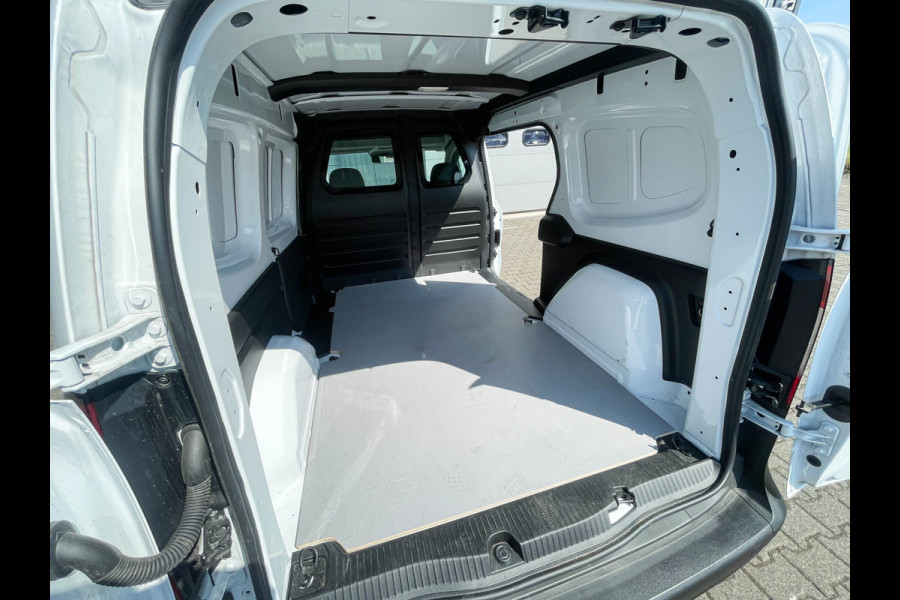Mercedes-Benz Citan 113 L2 Extra Lang Automaat Airco Trekhaak DAB Parktronic Benzine
