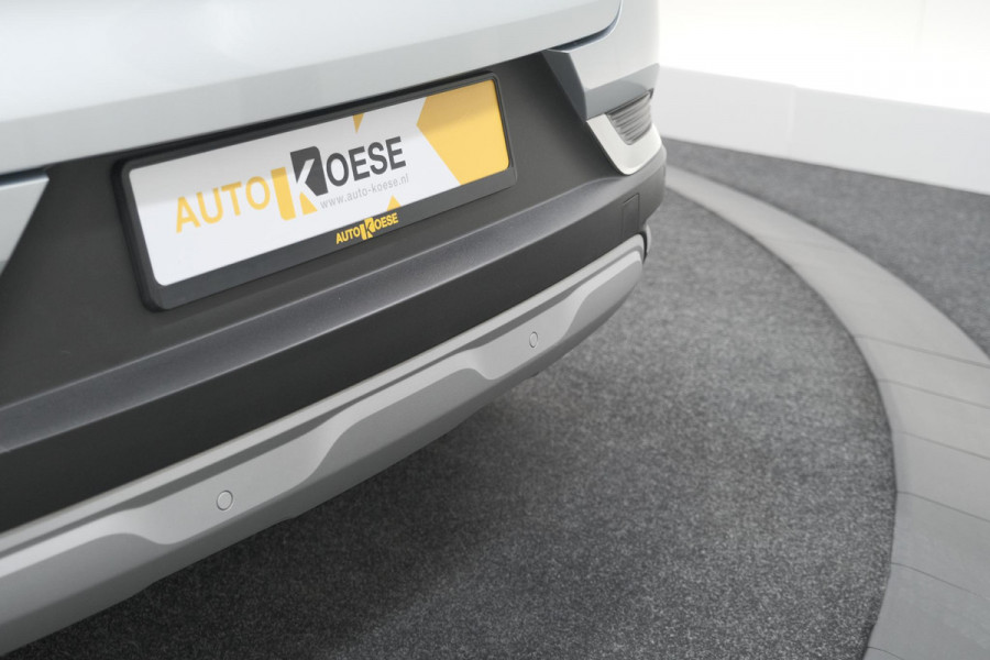 Renault Captur Mild Hybrid 140 EDC Techno | Camera | 9.3 Inch Scherm | Apple Carplay | Parkeersensoren | Allseason Banden | Stoelverwarming
