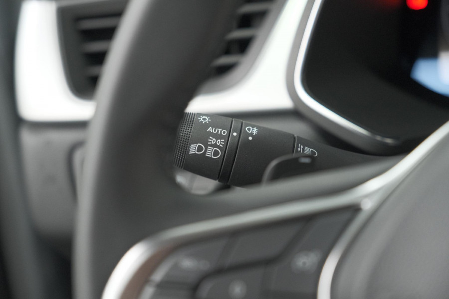 Renault Captur Mild Hybrid 140 EDC Techno | Camera | 9.3 Inch Scherm | Apple Carplay | Parkeersensoren | Allseason Banden | Stoelverwarming