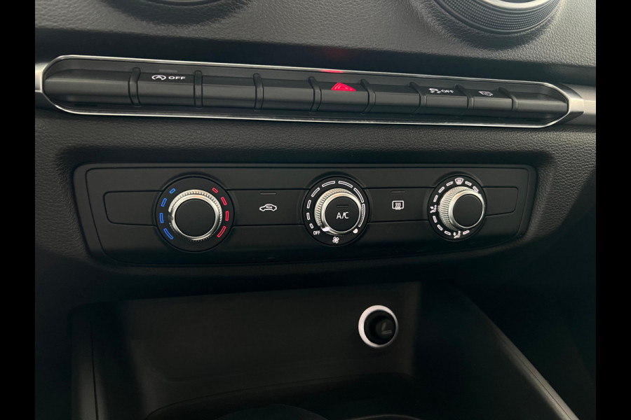 Audi A3 Sportback 30 TFSI Pro Line NL-AUTO | LED | NAVI