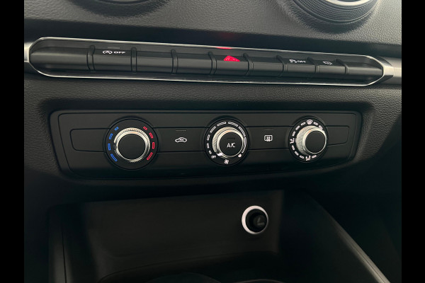 Audi A3 Sportback 30 TFSI Pro Line NL-AUTO | LED | NAVI