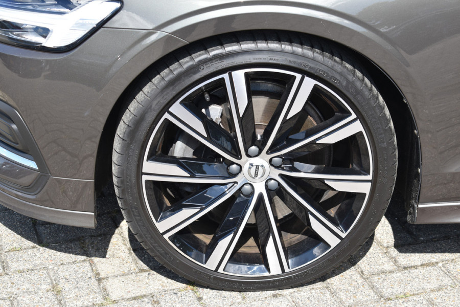 Volvo V60 2.0 T5 Inscription Leer | Pano Dak | ACC | Stoelverwarming | Park A+V | Styling Kit