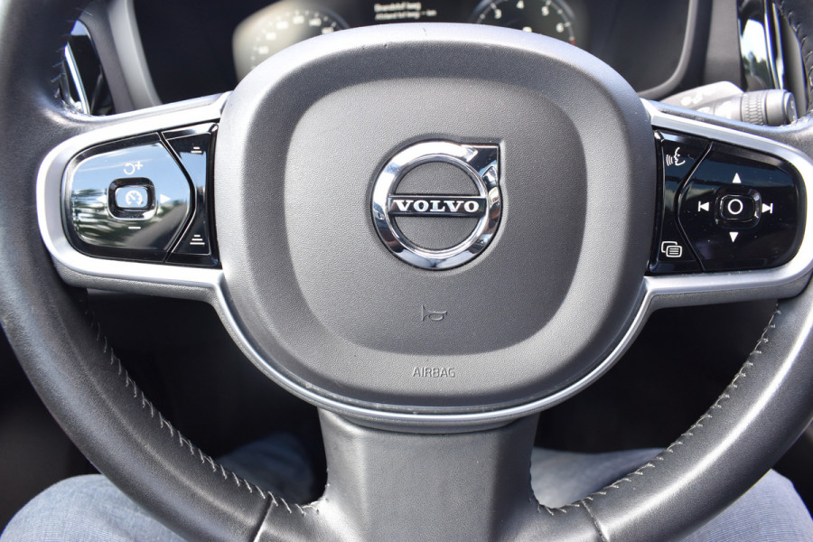 Volvo V60 2.0 T5 Inscription Leer | Pano Dak | ACC | Stoelverwarming | Park A+V | Styling Kit