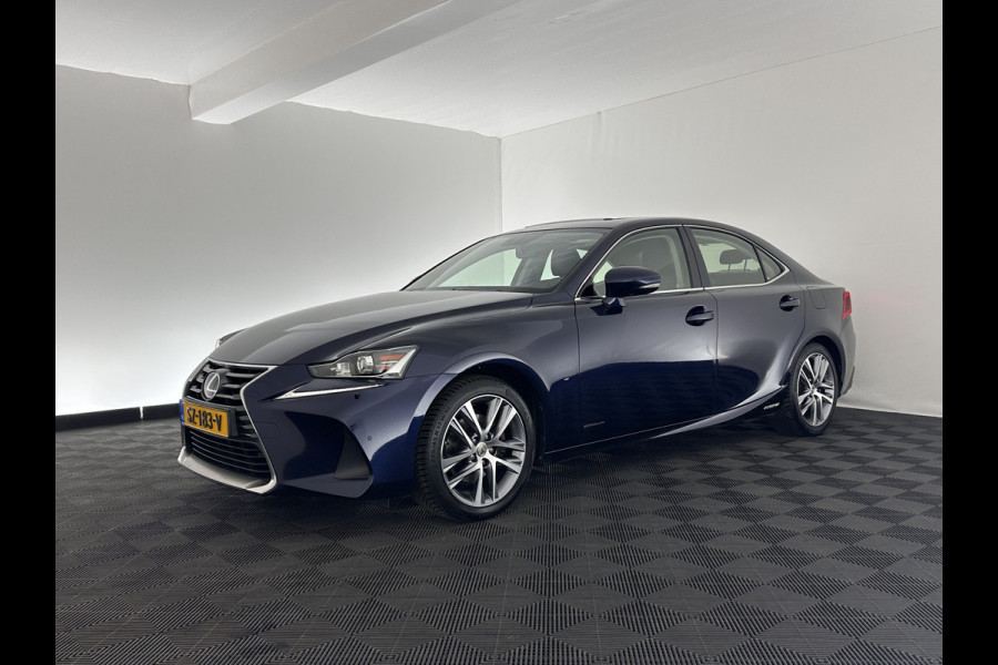 Lexus IS 300h Hybrid Business Line Aut. *PANO | 1/2LEATHER | FULL-LED | NAVI-FULLMAP | COMFORT-SEATS | CAMERA | ECC | PDC | CRUISE | 17''ALU*