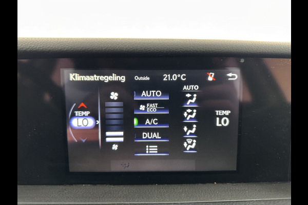 Lexus IS 300h Hybrid Business Line Aut. *PANO | 1/2LEATHER | FULL-LED | NAVI-FULLMAP | COMFORT-SEATS | CAMERA | ECC | PDC | CRUISE | 17''ALU*