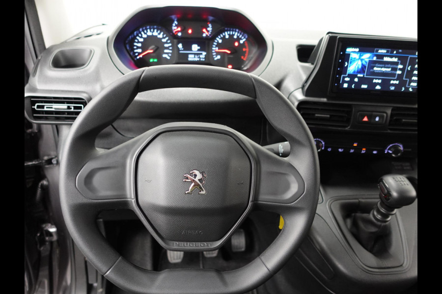 Peugeot Partner 1.5 L2 Trekhaal Cruise control Airco Parkeersensoren 3-zits Apple Carplay / Android Auto Euro6