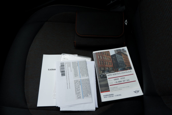 MINI Mini 1.5 One First Edition Rijklaarprijs Incl Bovag garantie 1ste eig