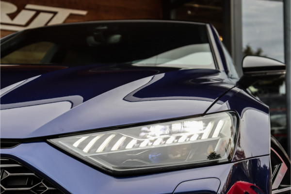 Audi RS7 4.0 V8 TFSI quattro **Dynamic Plus/Ceramic/Carbon/HUD/Pano/Matrix/360**