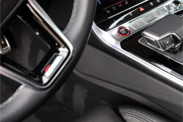 Audi RS7 4.0 V8 TFSI quattro **Dynamic Plus/Ceramic/Carbon/HUD/Pano/Matrix/360**
