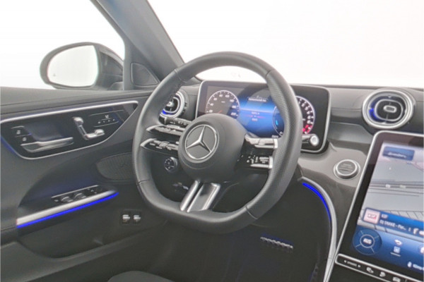 Mercedes-Benz C-Klasse Estate 300 e AMG Plug-In Hybride | AMG Line | Night Pakket | Trekhaak | Panorama Schuif-Kanteldak | Keyless-Go | Inclusief 24 maanden MB Certified garantie voor Europa.