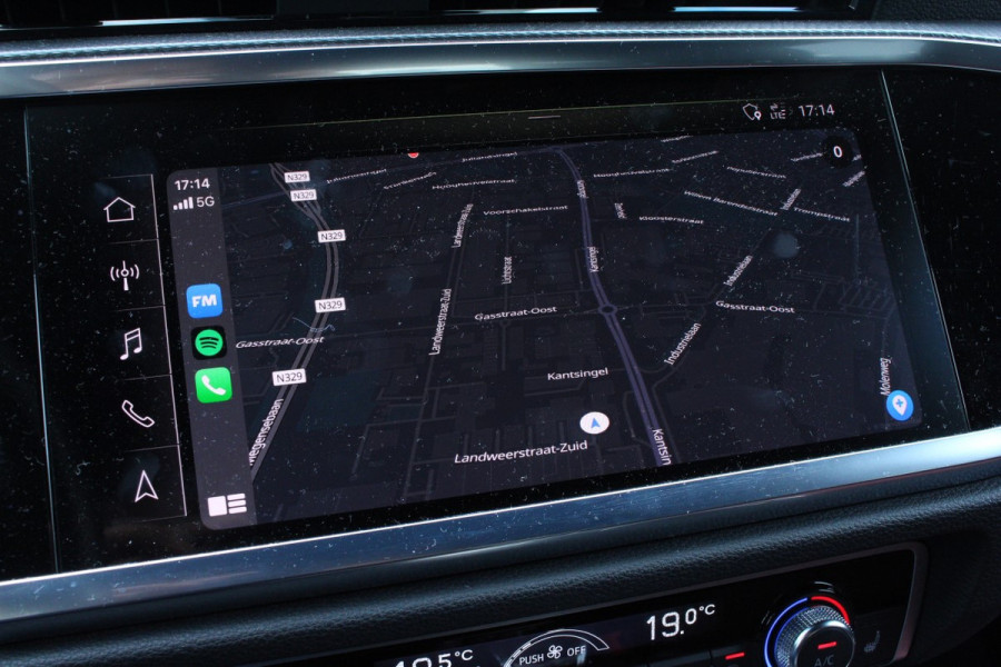 Audi Q3 35 TFSI S-Edition AUT NAP PANO CARPLAY VIRTUAL LEDER '21