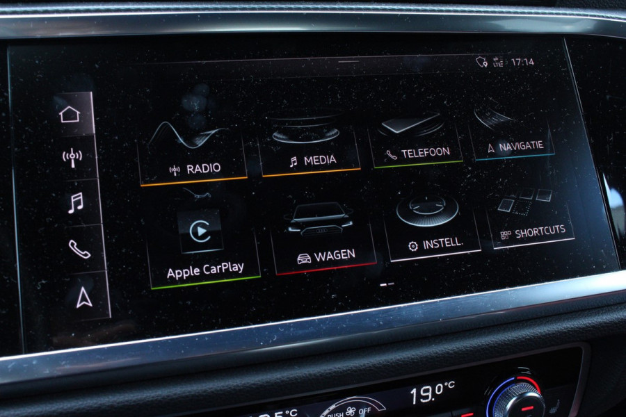 Audi Q3 35 TFSI S-Edition AUT NAP PANO CARPLAY VIRTUAL LEDER '21