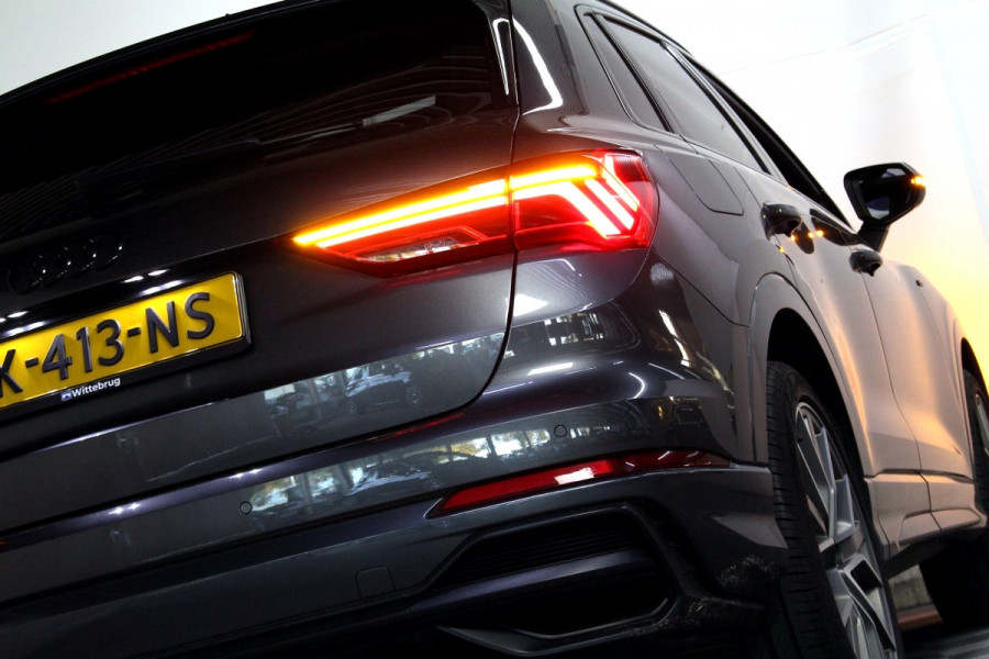 Audi Q3 35 TFSI S-Edition AUT NAP PANO CARPLAY VIRTUAL LEDER '21