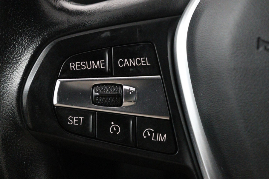 BMW 2 Serie Gran Coupé 218i Executive Edition (PARKEERSENSOREN, CRUISE CONTROL, NAVIGATIE, DIGITAAL DASHBOARD, NL-AUTO)