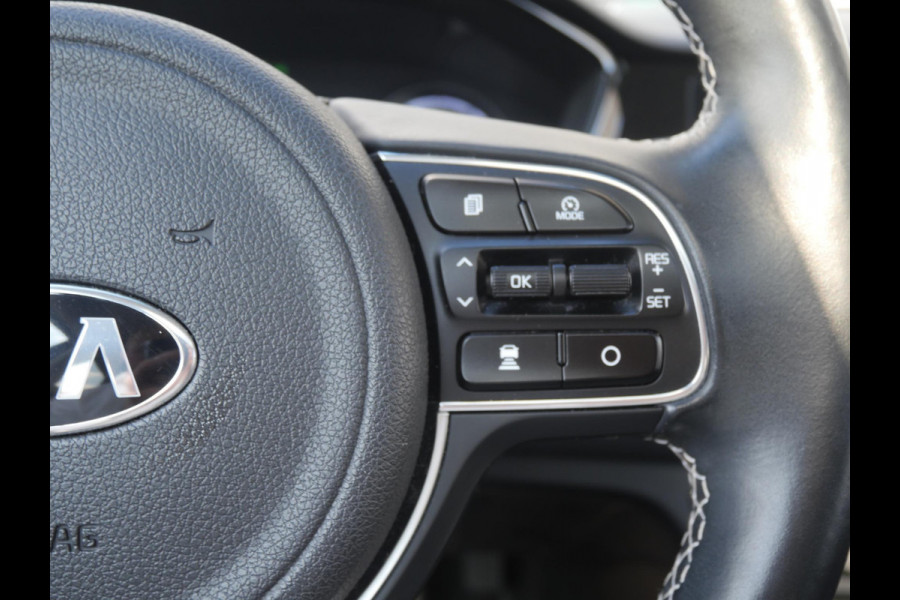 Kia e-Niro ExecutiveLine 64 kWh | Cruise | Camera | Clima | Carplay | Stoelverwarming-ventilatie | Navi | Keyless |