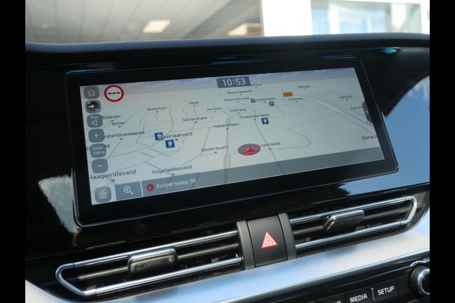 Kia e-Niro ExecutiveLine 64 kWh | Cruise | Camera | Clima | Carplay | Stoelverwarming-ventilatie | Navi | Keyless |