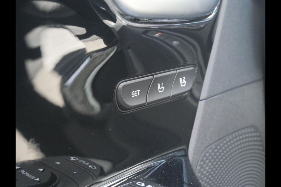 Kia e-Niro ExecutiveLine 64 kWh | Cruise | Camera | Clima | Carplay | Stoelverwarming-ventilatie | Navi | Keyless |