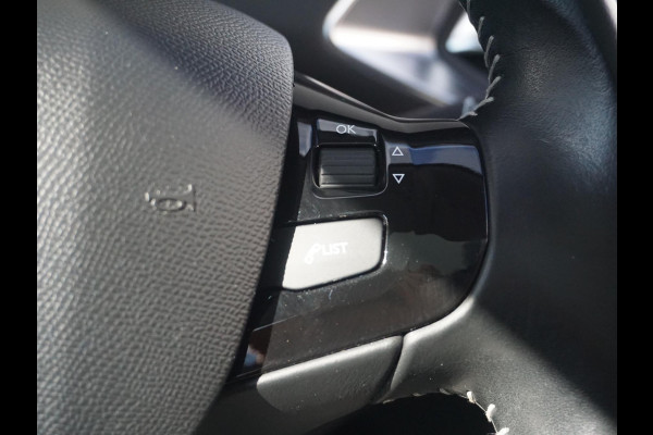 Peugeot 308 SW 1.2 TURBO Blue Lease Executive