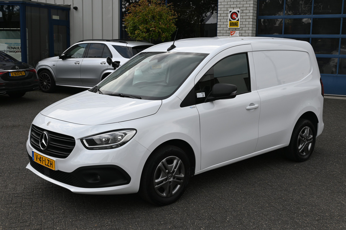 Mercedes-Benz Citan 110 CDI L1 Pro 3 Zitplaatsen, MBUX met navigatie en camera Mercedes-Benz Citan 110 CDI L1 Pro 3 Zitplaatsen, MBUX met navigatie en camera