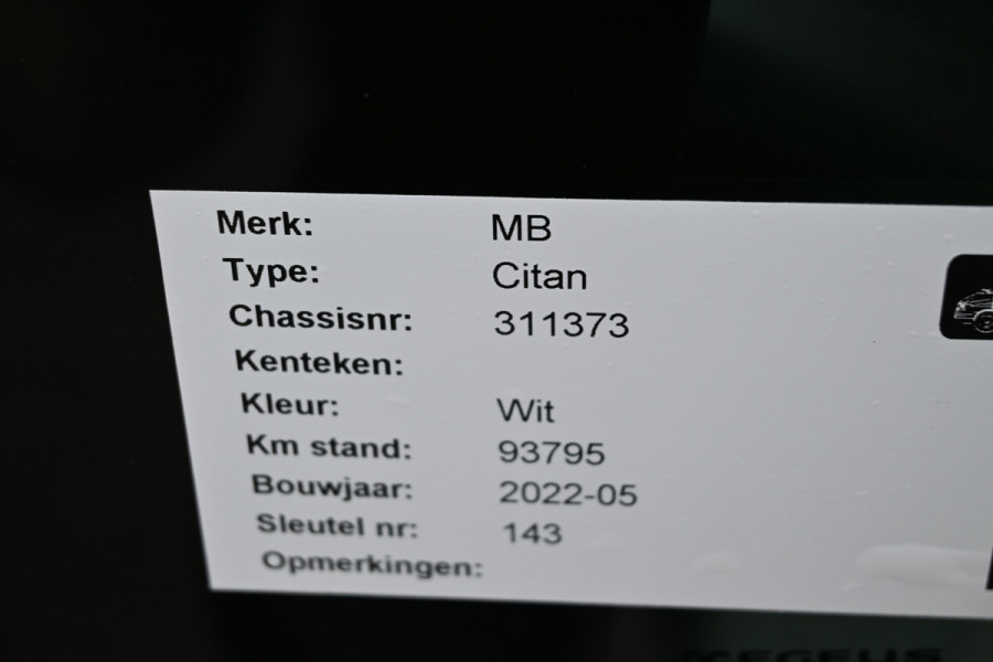Mercedes-Benz Citan 110 CDI L1 Pro 3 Zitplaatsen, MBUX met navigatie en camera