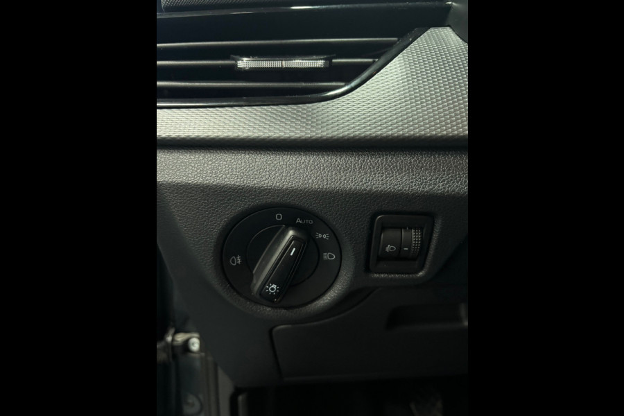 Škoda Kamiq 1.0 TSI Ambition Airco | Cruise| Carplay