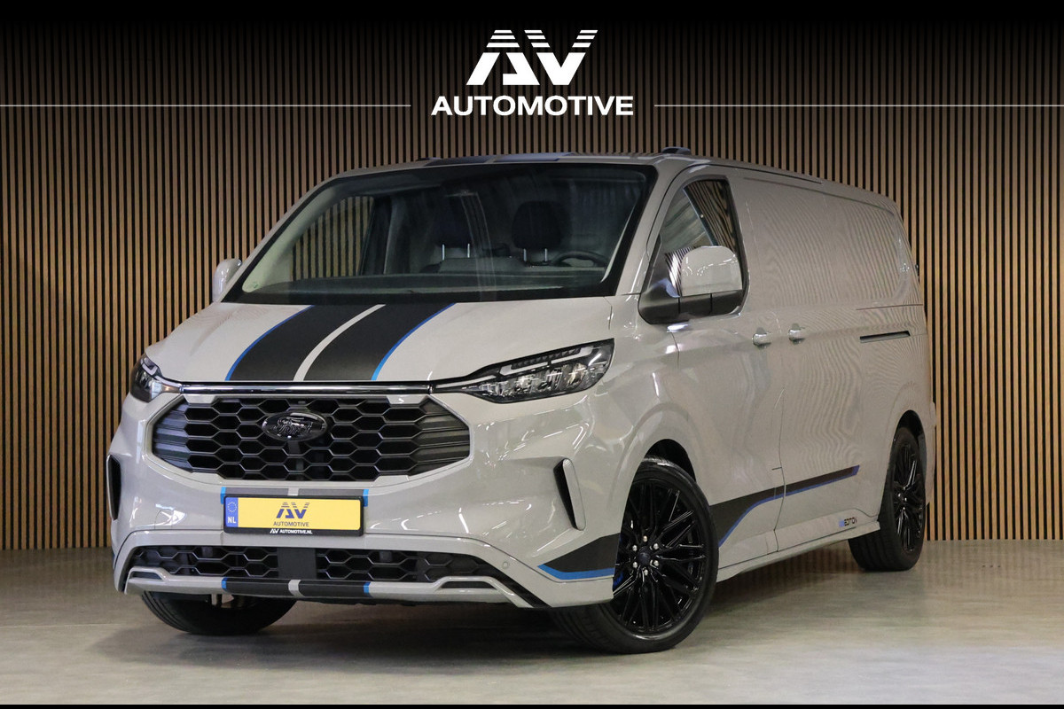 Ford Transit Custom 300 2.0 TDCI L2H1 Sport 170 PK DC | L+R Schuifdeur | Dubbel Cabine | ACC | Blind Spot | Navigatie | Camera | CarPlay | Lane Assi | Raptor Edition | Trekhaak | 6-Zitter | MODELJAAR 2025 | Verlengde fabrieksgarantie tot 12-2029 | Dubbel Cabine Ford Transit Custom 300 2.0 TDCI L2H1 Sport 170 PK DC | L+R Schuifdeur | Dubbel Cabine | ACC | Blind Spot | Navigatie | Camera | CarPlay | Lane Assi | Raptor Edition | Trekhaak | 6-Zitter | MODELJAAR 2025 | Verlengde fabrieksgarantie tot 12-2029 | Dubbel Cabine