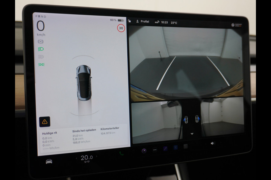 Tesla Model 3 AWD 75kWh **FSD Full Self Driving MEEGELEVERD pakket** Long Range Trekhaak Premium Audio AutoPilot Panoramadak Camera's Leer Ada Automatisch Parkeren Zelfstandig-Rijstrookwissel 4WD Stoel en achterbank verwarming Elektr.Stoelen+Memory+Easy-Entry WiFi 1e Eigenaar Origineel Nederlandse Auto Garantie op Accu/Motor tot 29-06-2028/192.000km  € 67.630- nieuw!