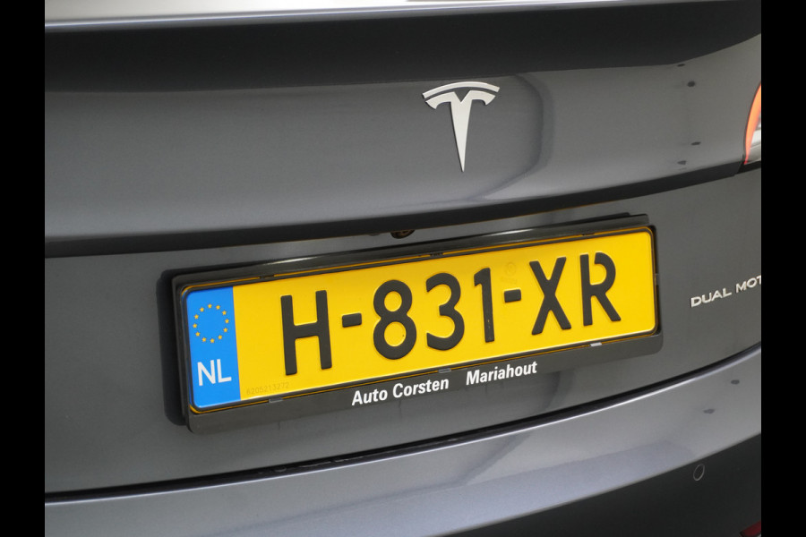 Tesla Model 3 AWD 75kWh **FSD Full Self Driving MEEGELEVERD pakket** Long Range Trekhaak Premium Audio AutoPilot Panoramadak Camera's Leer Ada Automatisch Parkeren Zelfstandig-Rijstrookwissel 4WD Stoel en achterbank verwarming Elektr.Stoelen+Memory+Easy-Entry WiFi 1e Eigenaar Origineel Nederlandse Auto Garantie op Accu/Motor tot 29-06-2028/192.000km  € 67.630- nieuw!